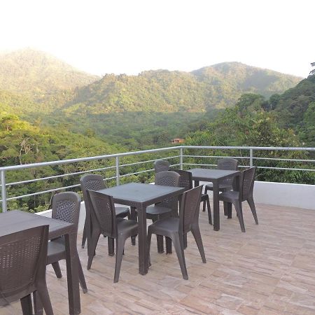 Hostal Alto De La Montana Мінка Екстер'єр фото